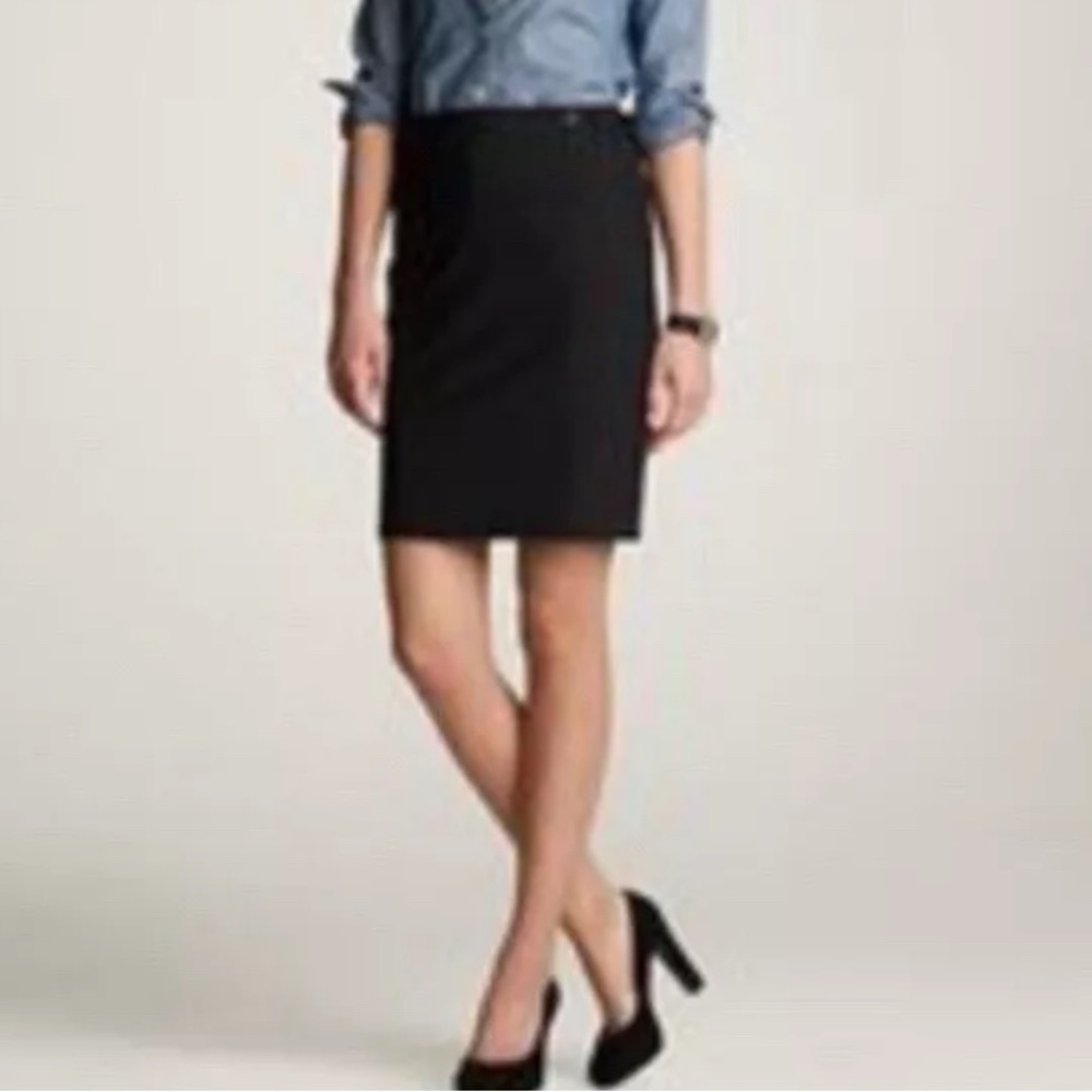 Banana Republic Black Knee-Length Pencil Skirt